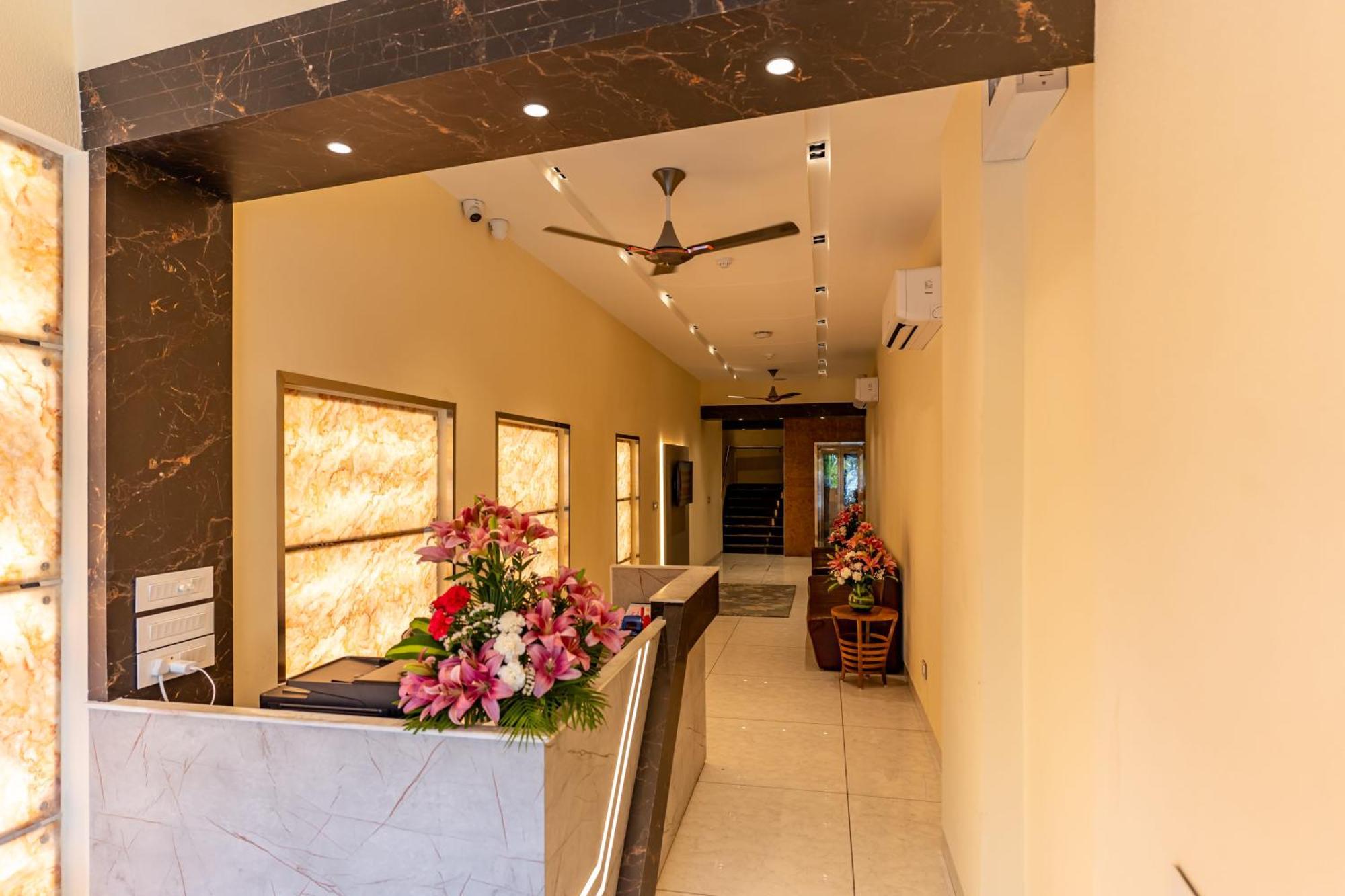 Blessings Inn อัมริตสา ภายนอก รูปภาพ